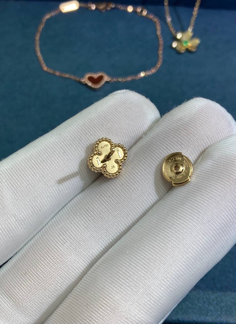 VC Onyx earrings, Mini model