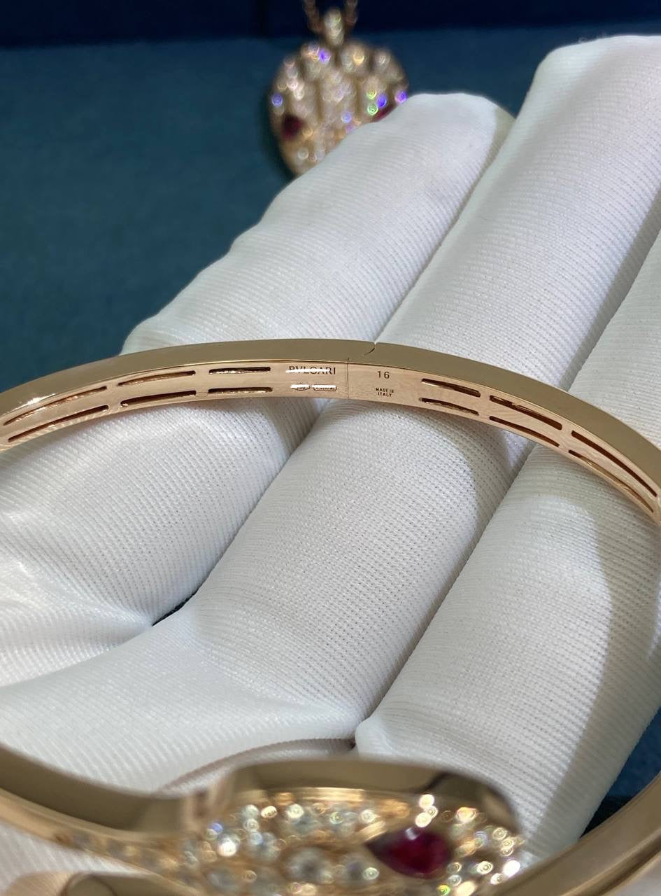 Serpenti double head bracelet with diamonds and rubelllites