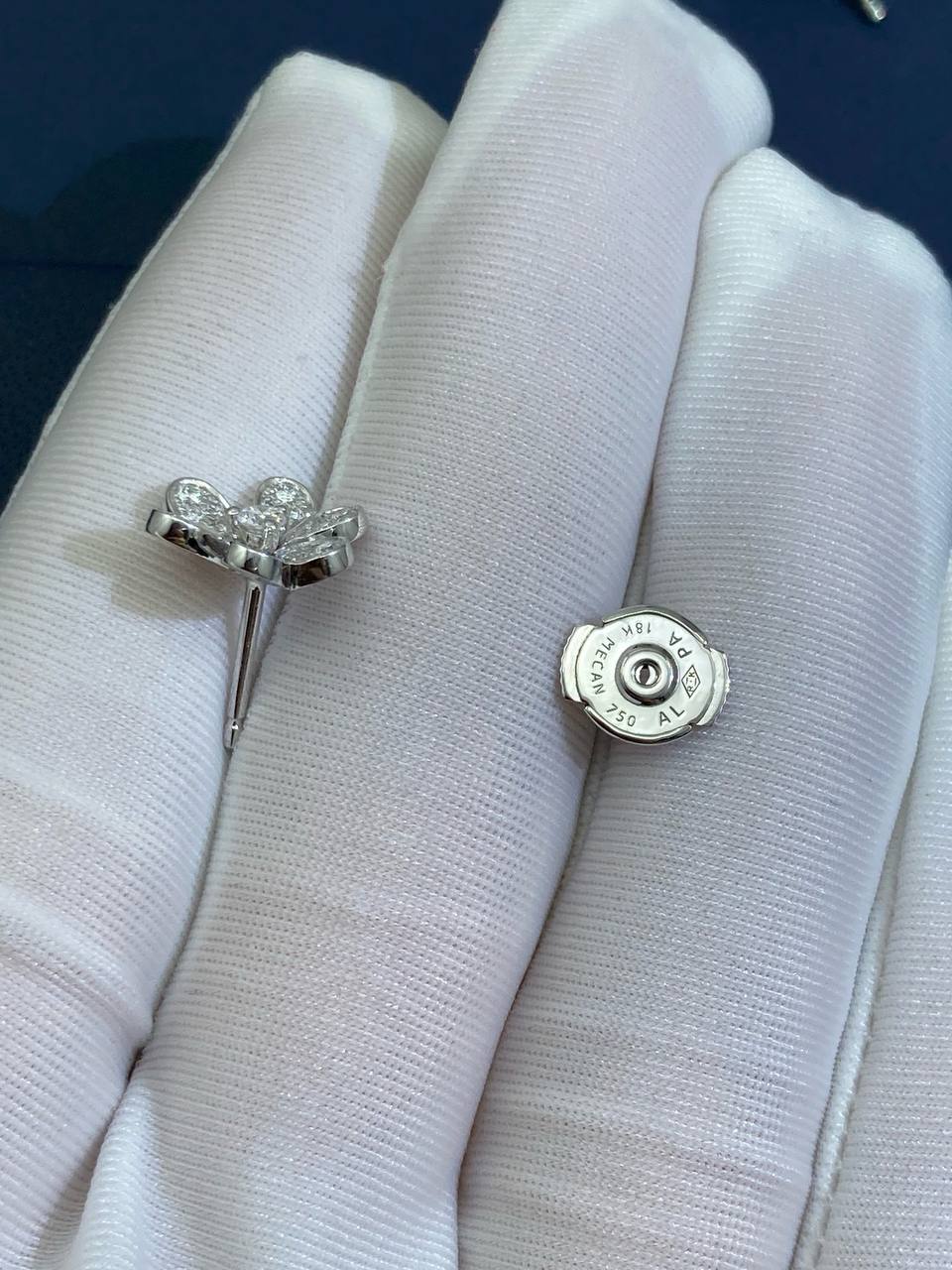 VC Floral full pave diamond earrings, Mini model