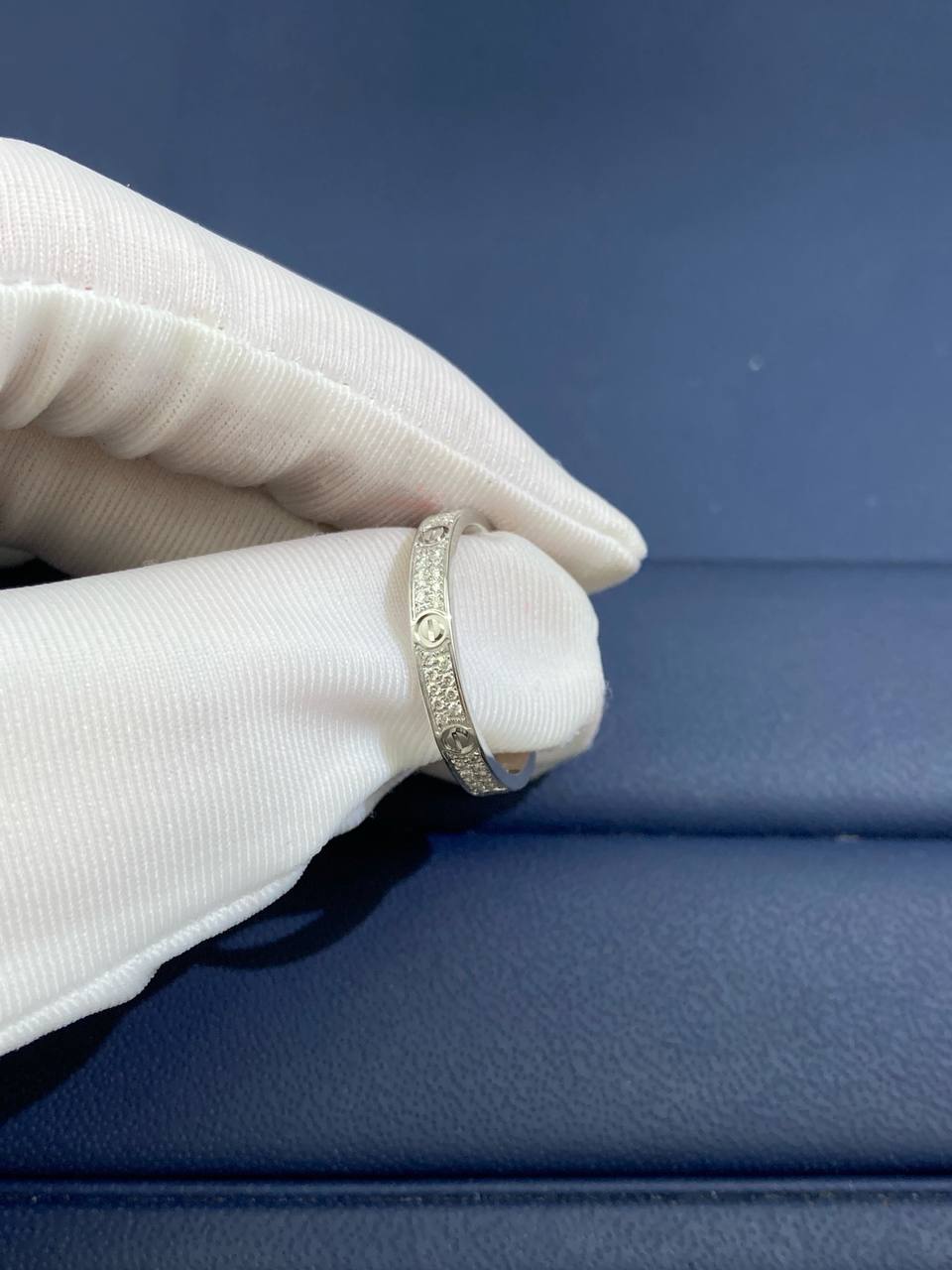 Love full pave diamond ring, Mini model