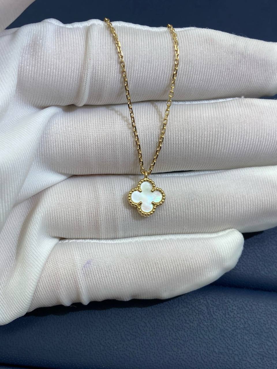 VC Mother-of-Pearl pendant, Mini model