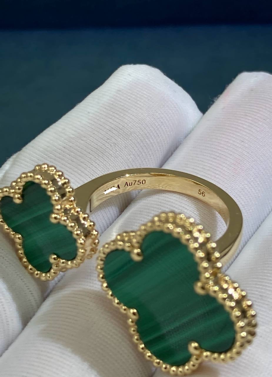 VC between the finger Malachite ring