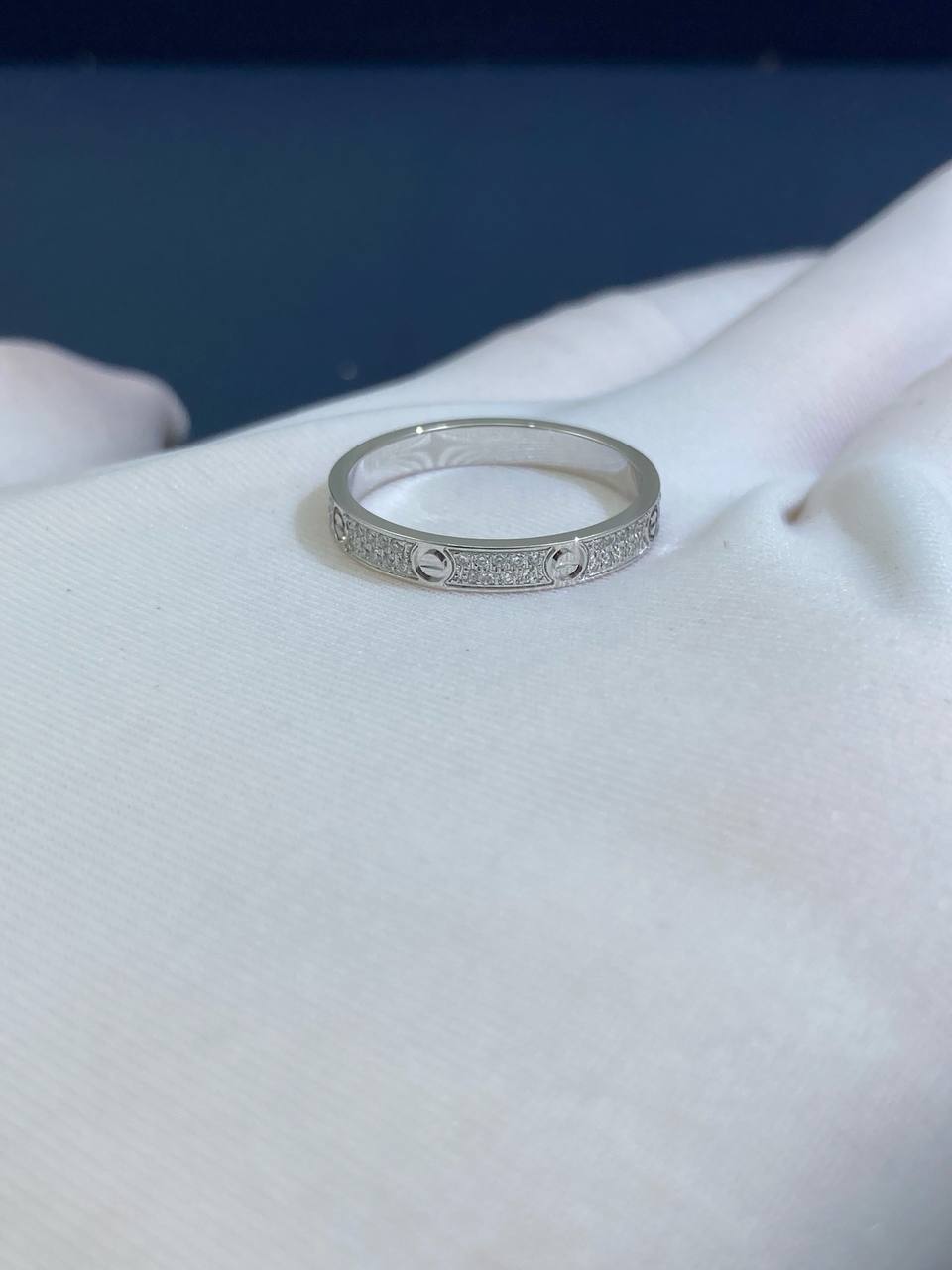 Love full pave diamond ring, Mini model