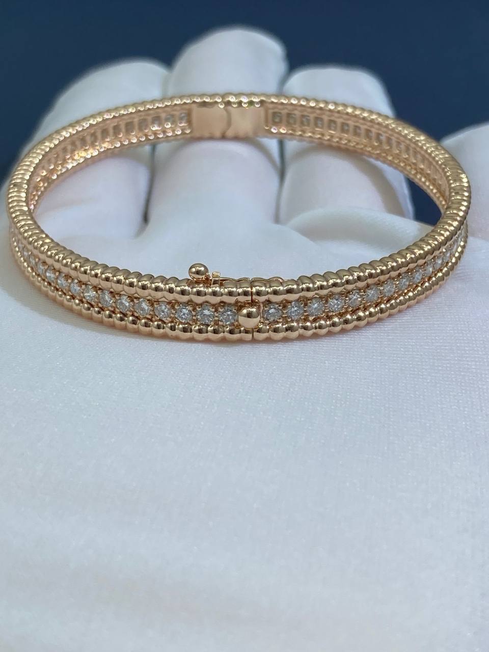 VC one-row full pave diamond bracelet