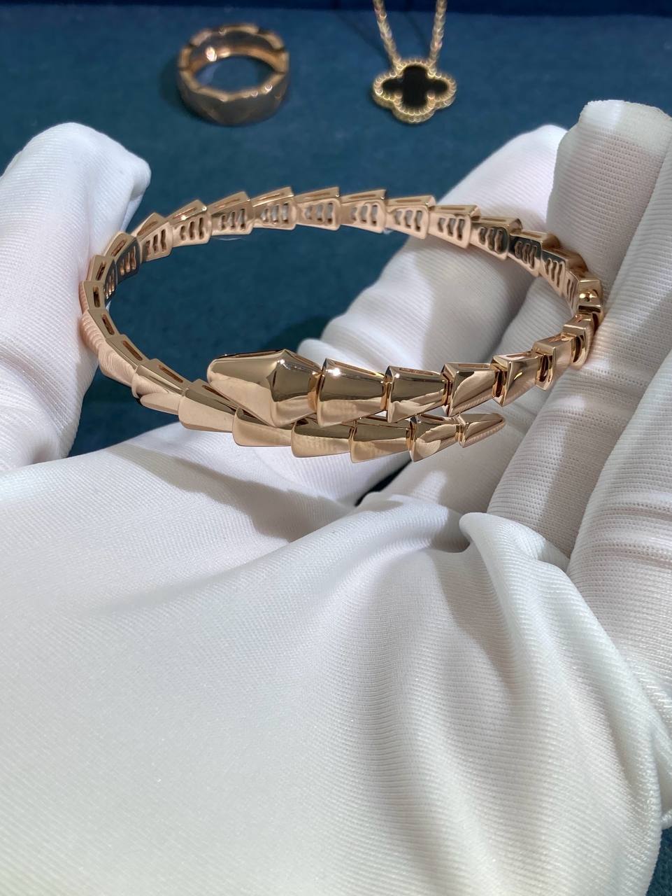 Serpenti bracelet