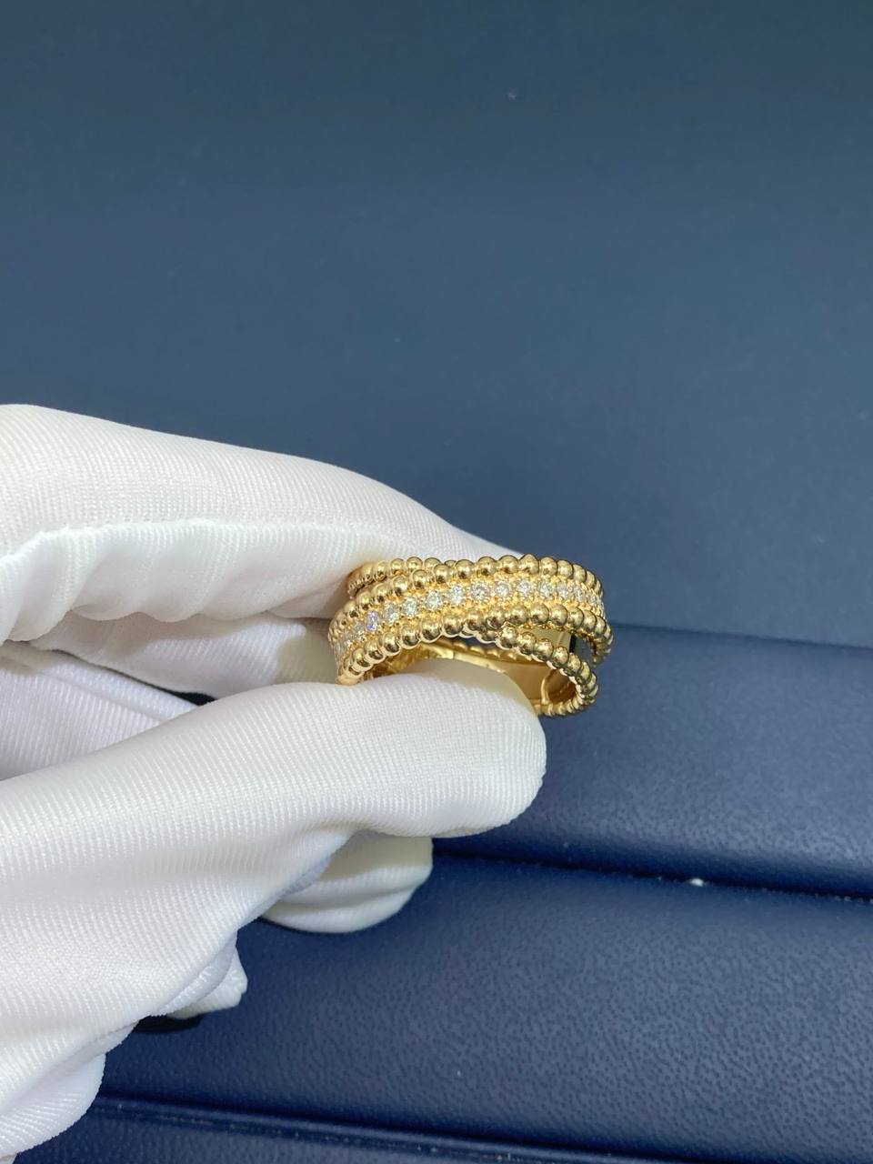 VC duo ring with diamonds