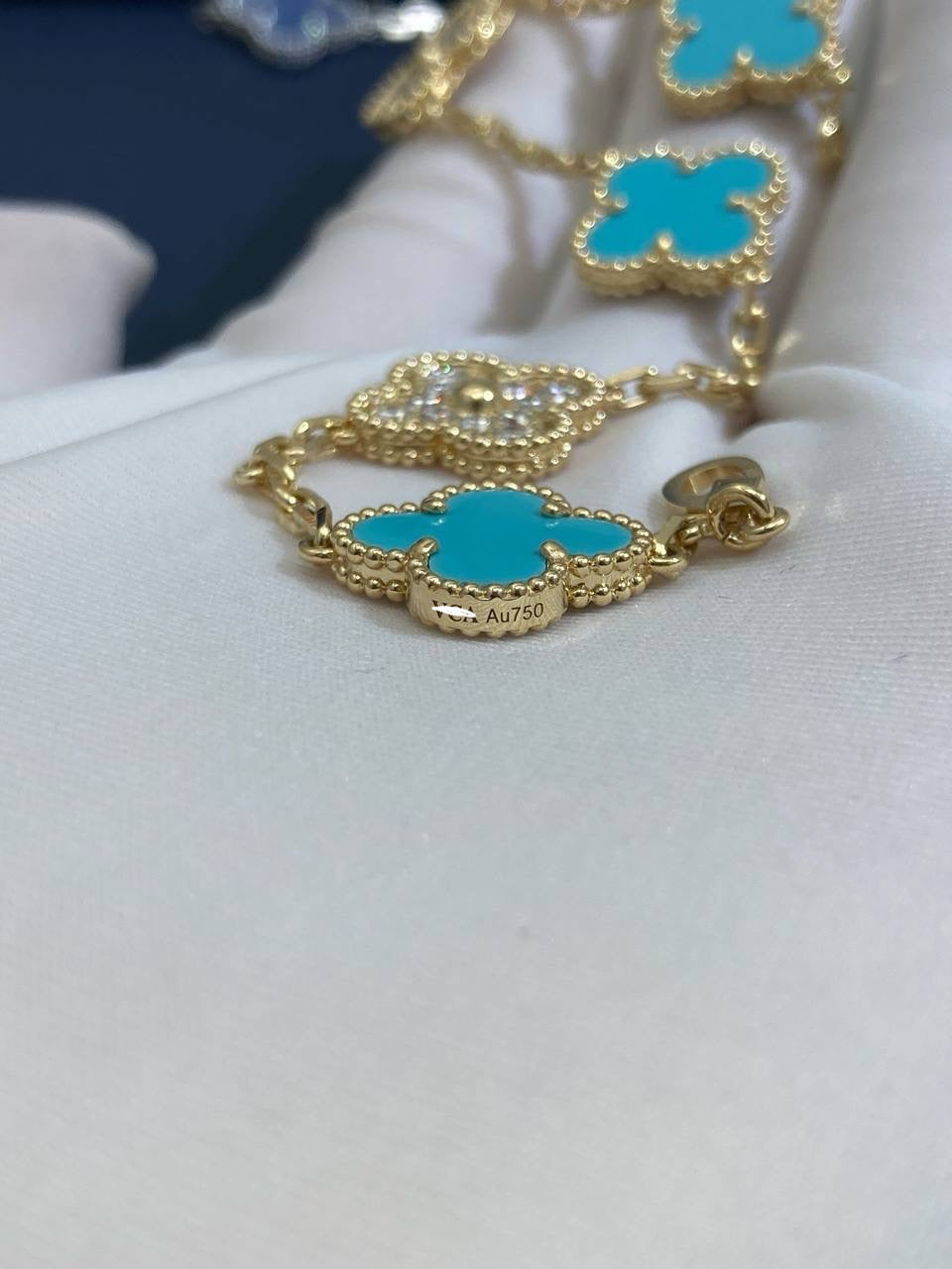 VC Turquoise bracelet with diamonds