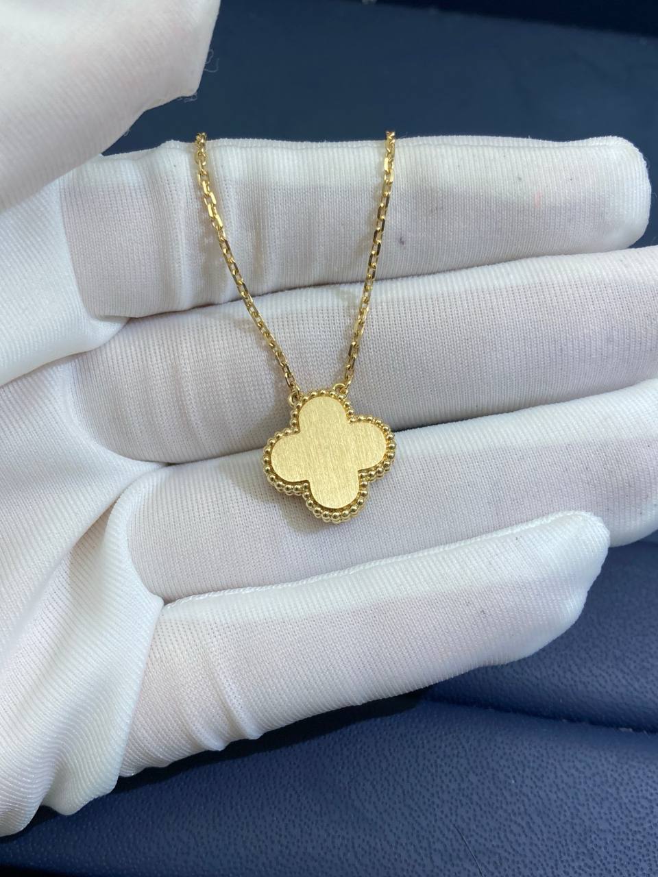 VC blue Porcelaine Holiday pendant