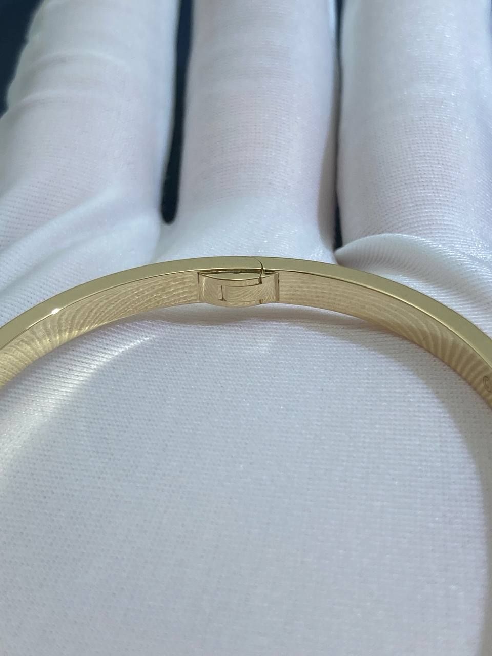 Love bracelet, Small model