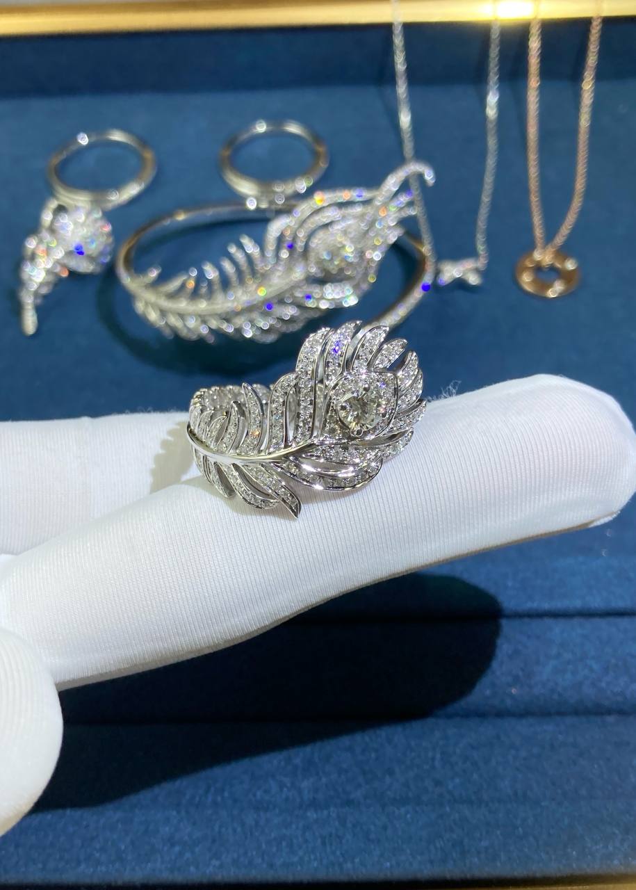BCHRN feather full pave diamond ring