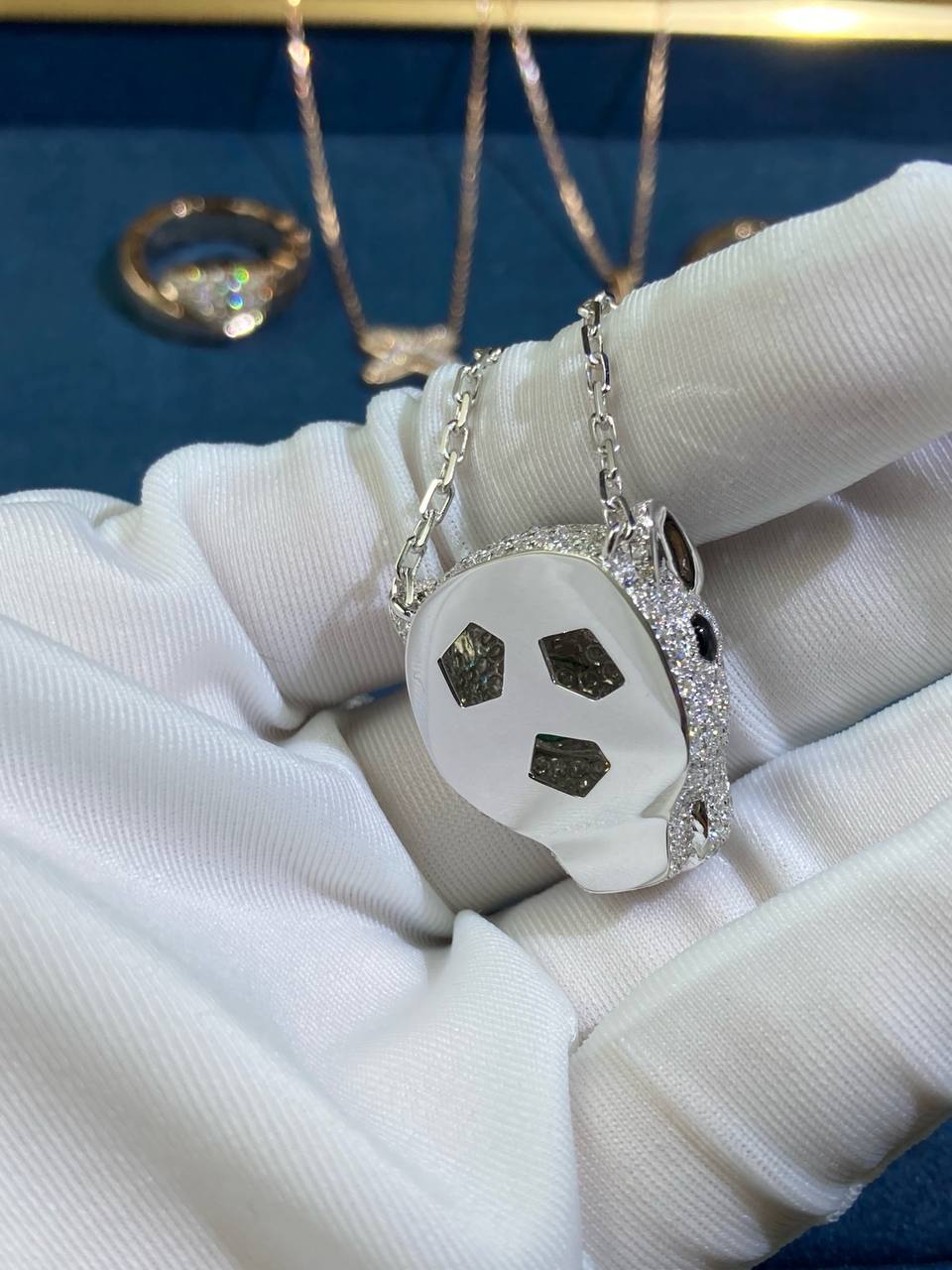 Panther full pave diamond pendant