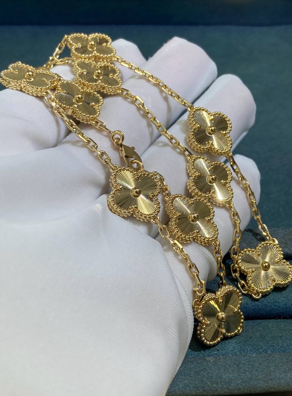 VC 10 motif Guilloche necklace