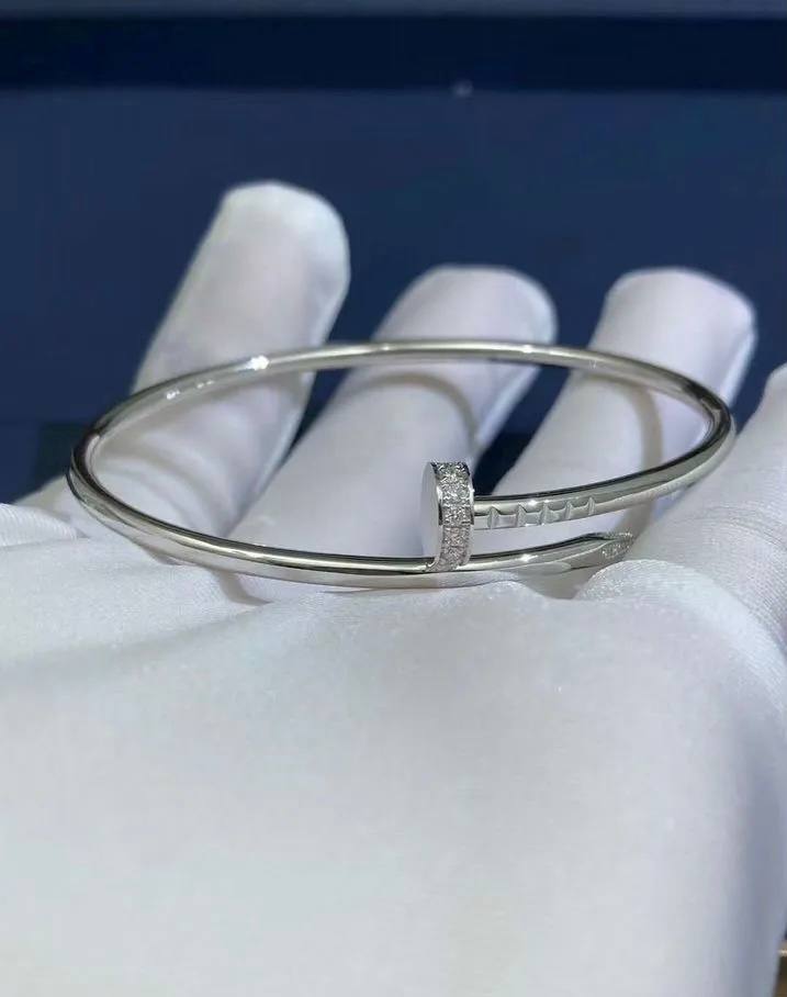 Nail bracelet with diamonds, Small model