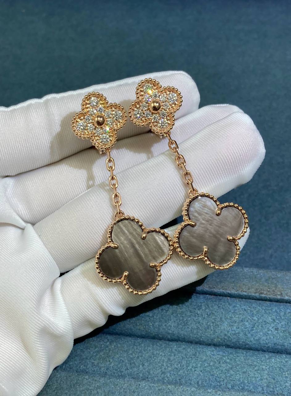 VC grey Mother-of-Pearl earrings with diamonds