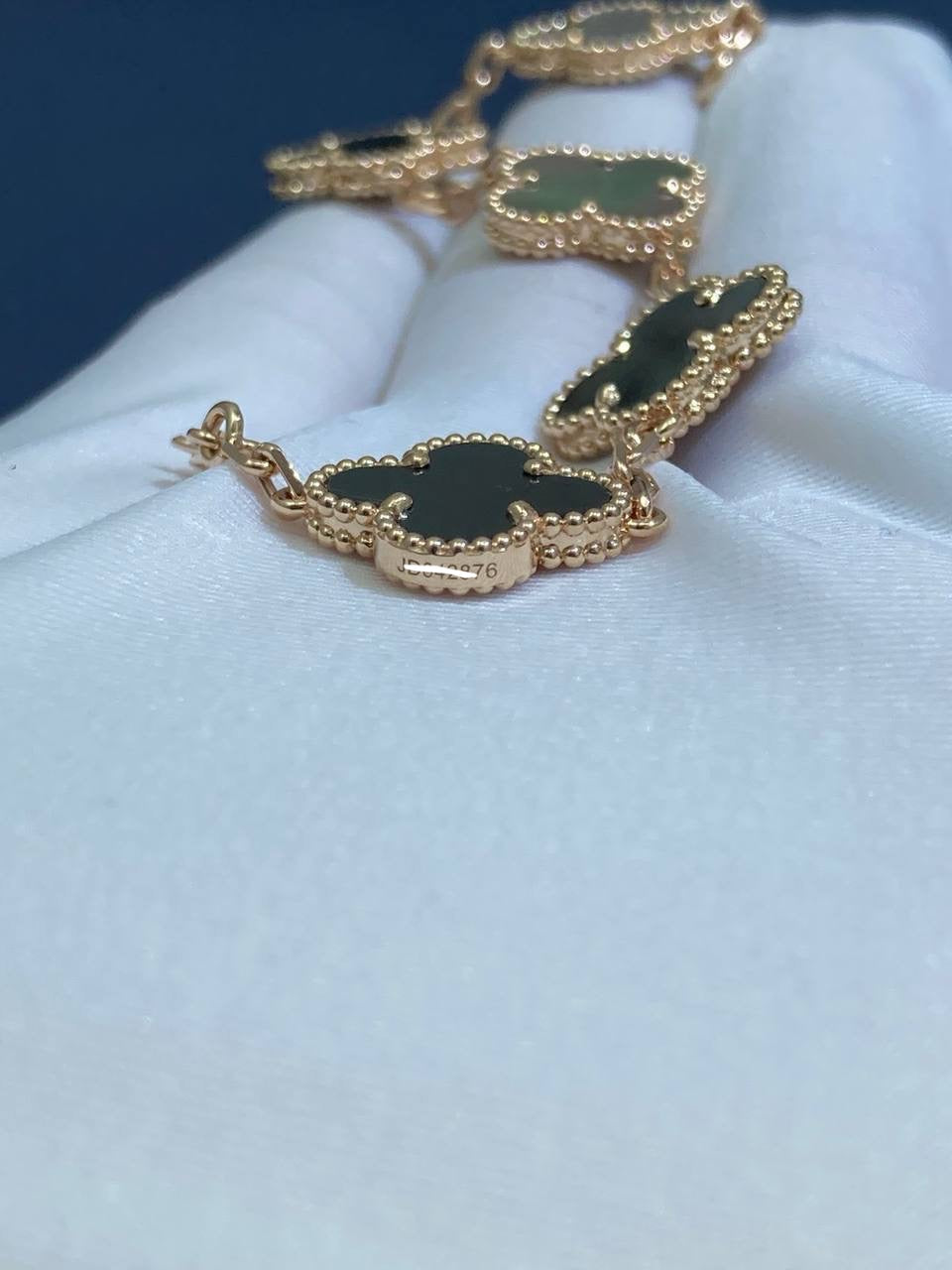 VC grey Mother-of-Pearl bracelet