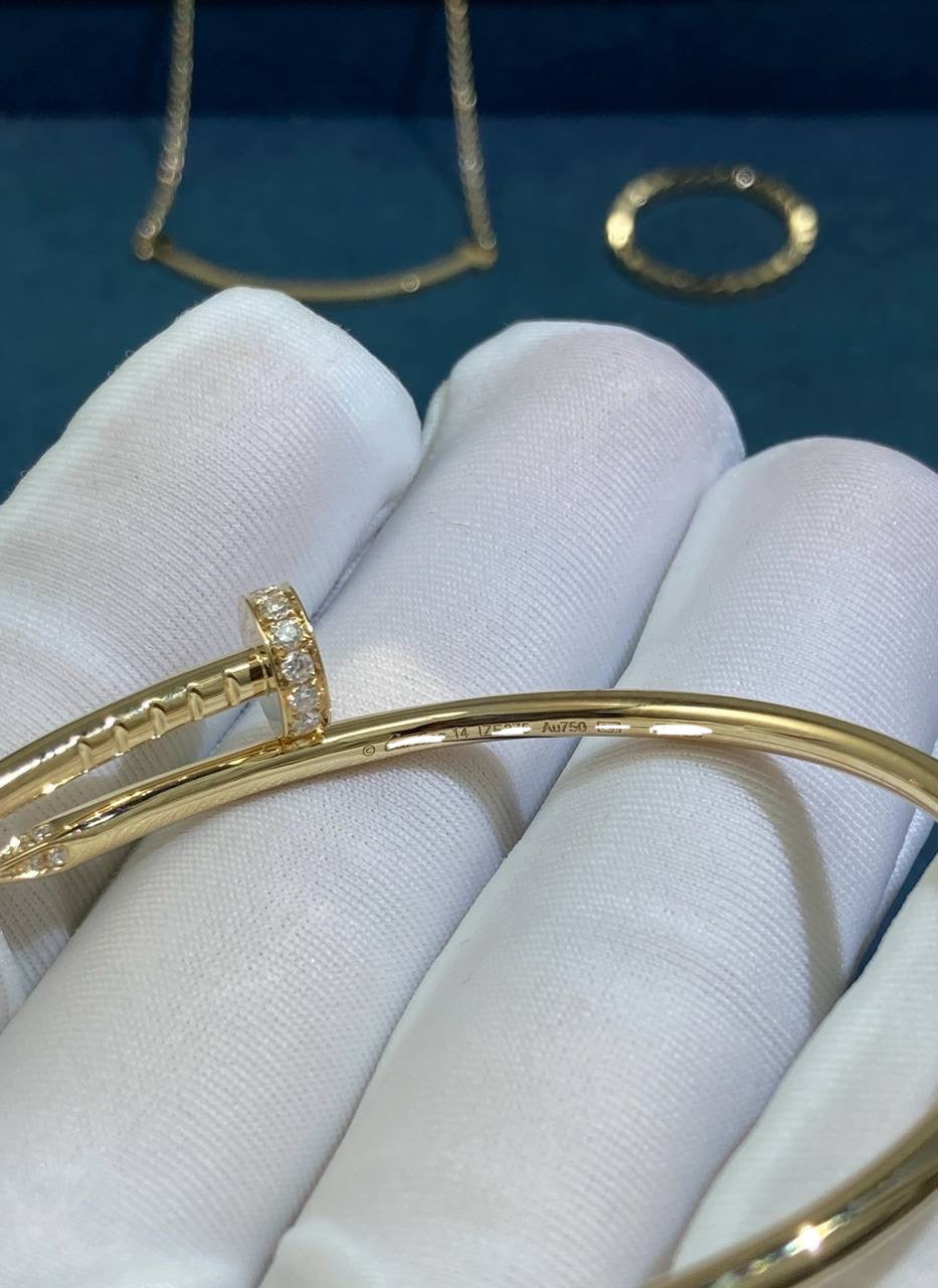 Nail bracelet with diamonds, Small model