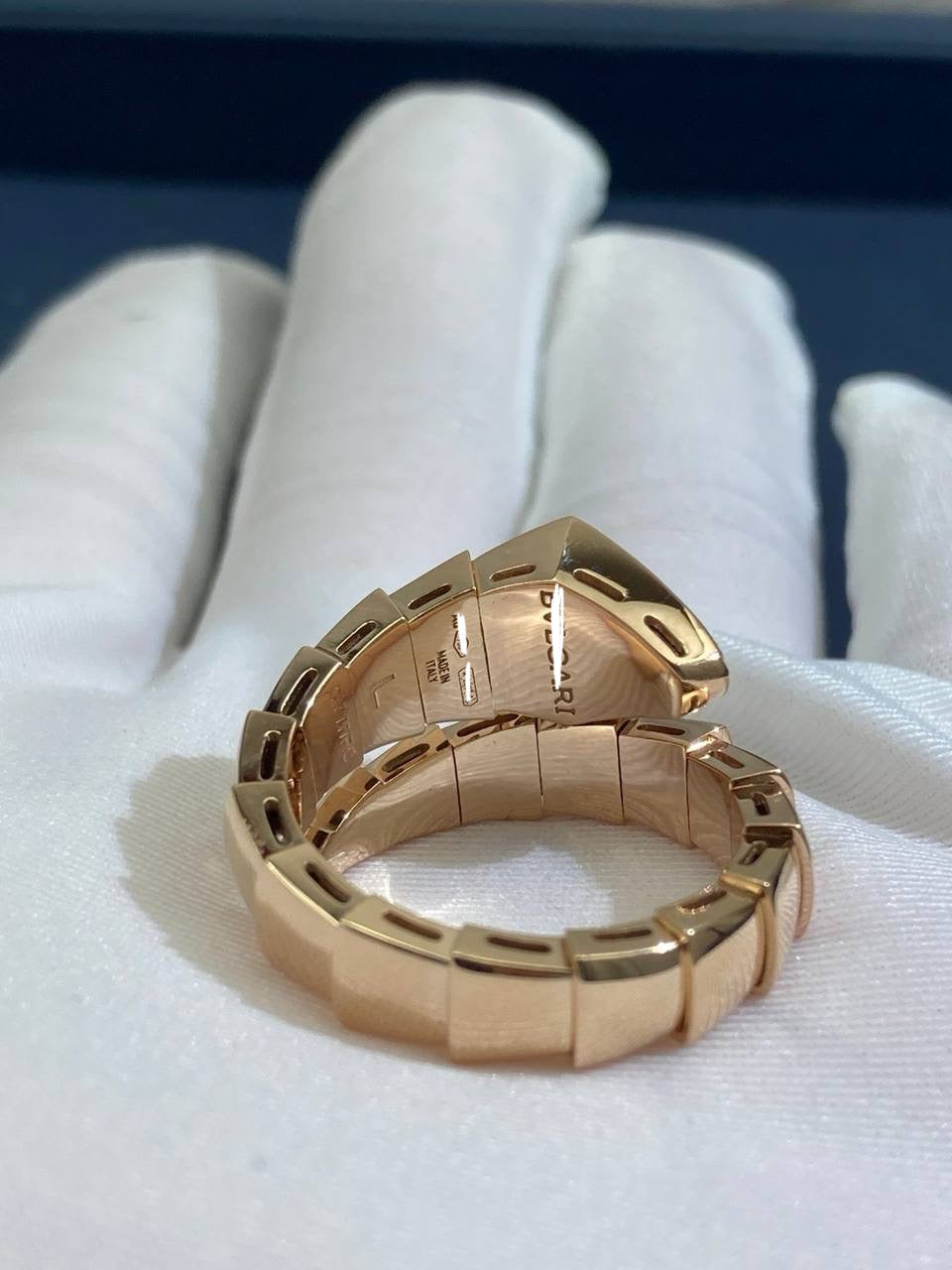 Serpenti ring with diamonds, Large model