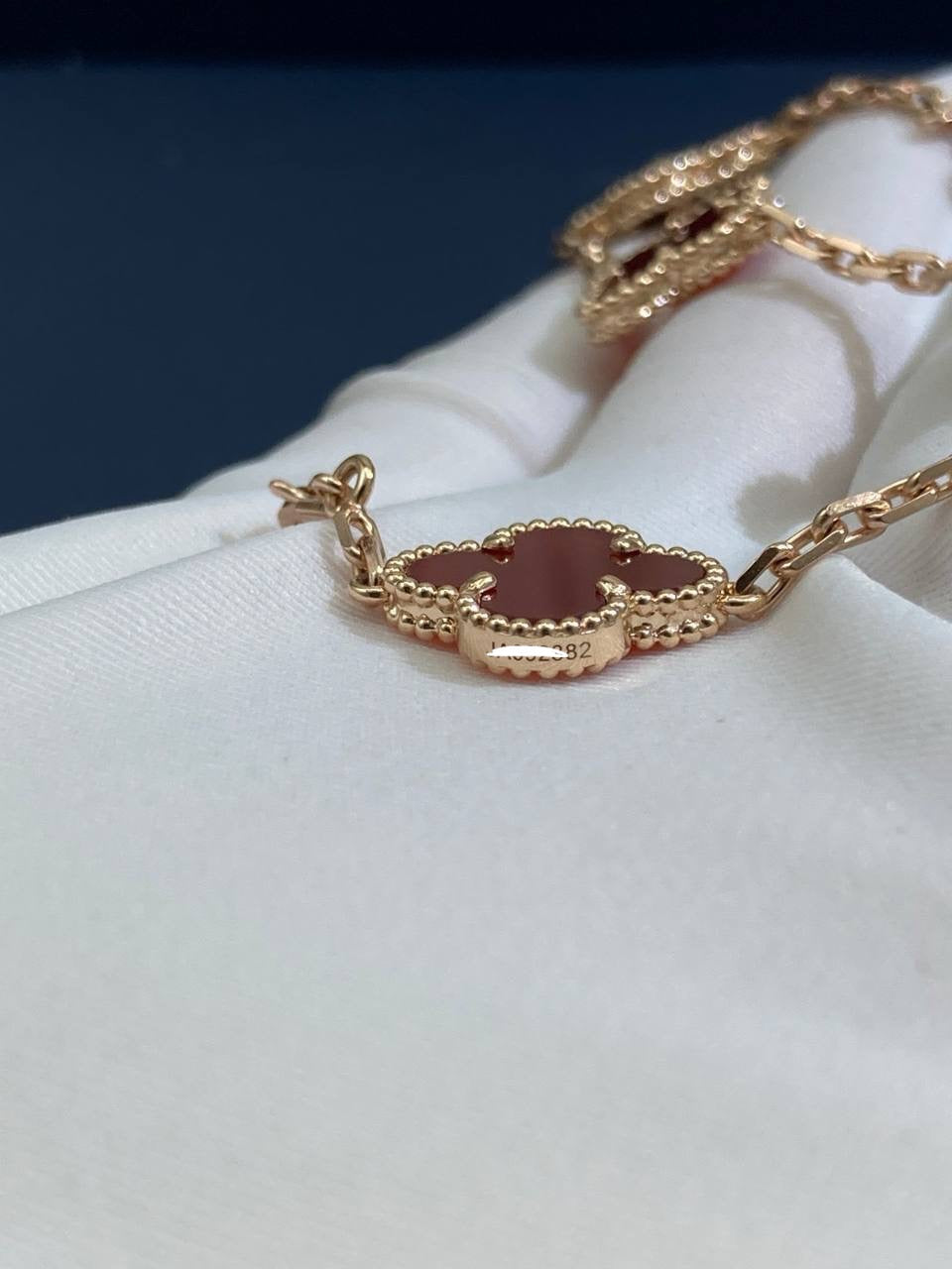 VC Guilloche bracelet with Carnelian