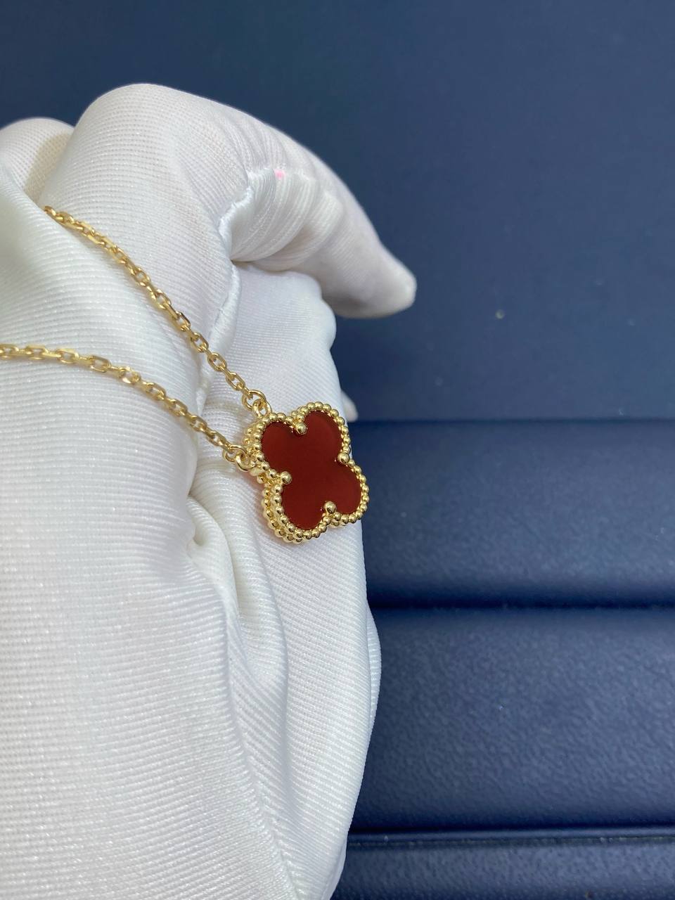 VC Carnelian pendant