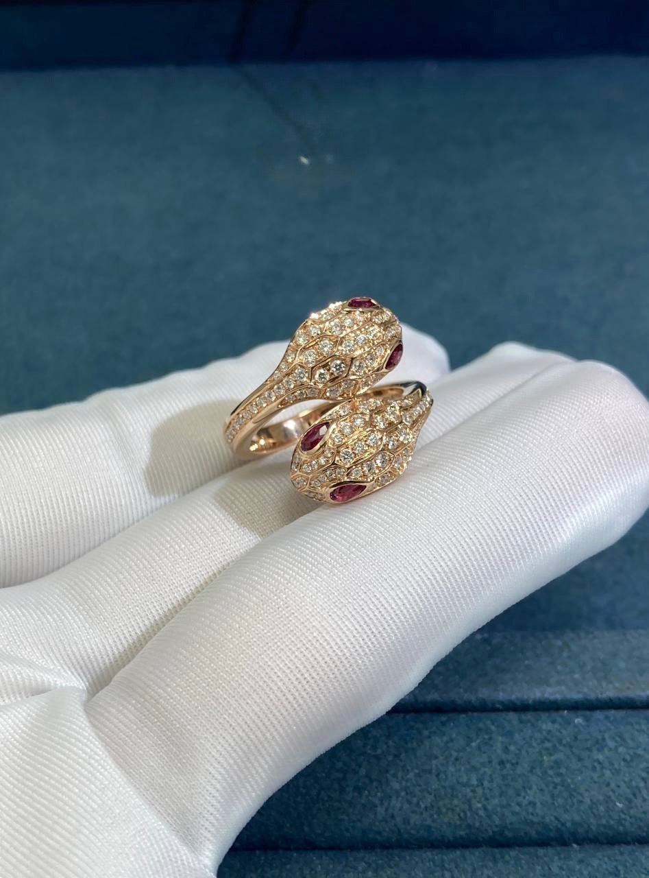Serpenti double head full pave diamond ring with rubellites
