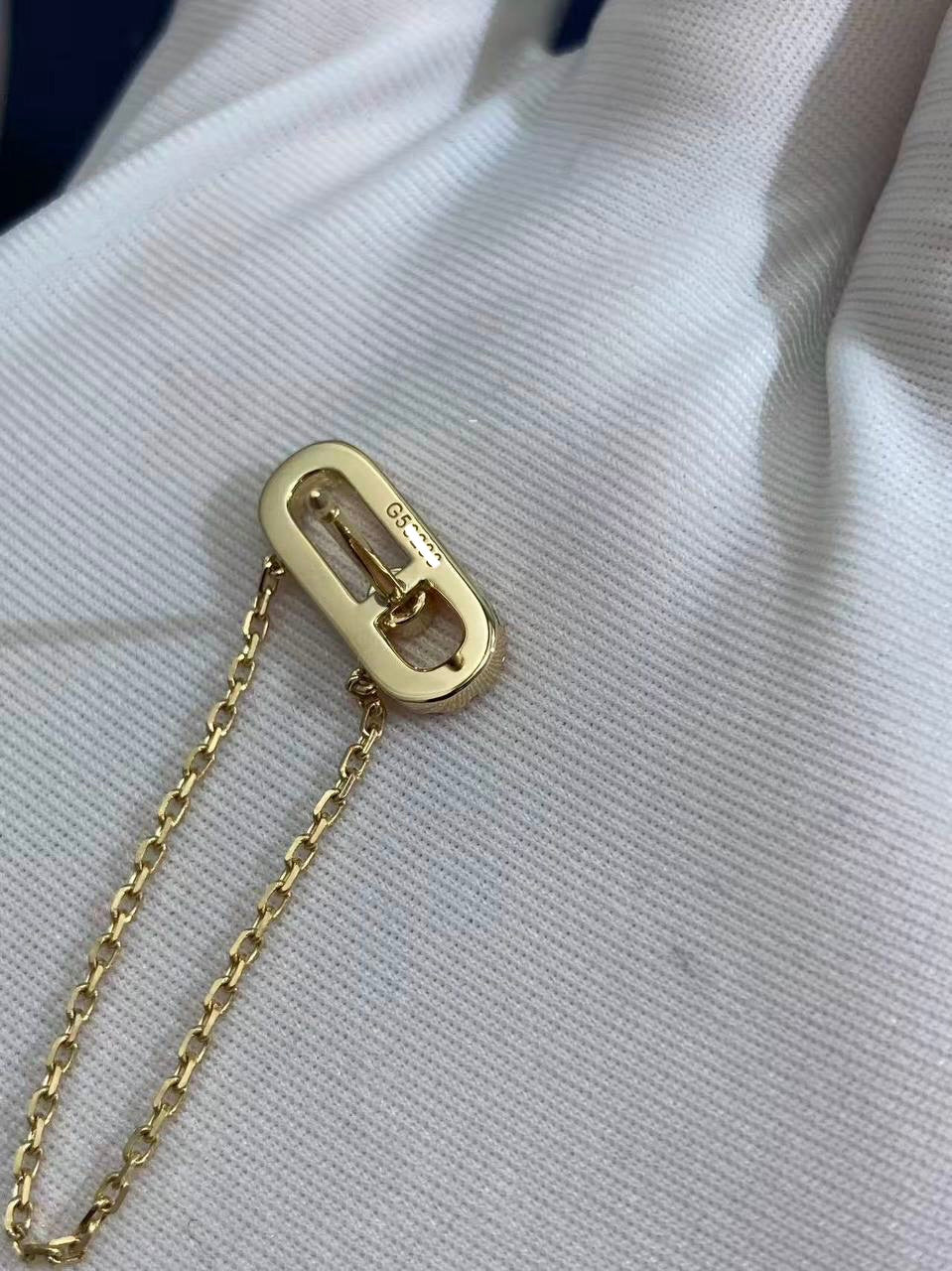 MSSK move uno chain and stud earrings
