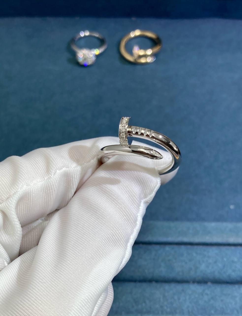 Nail ring with diamonds, Classic model