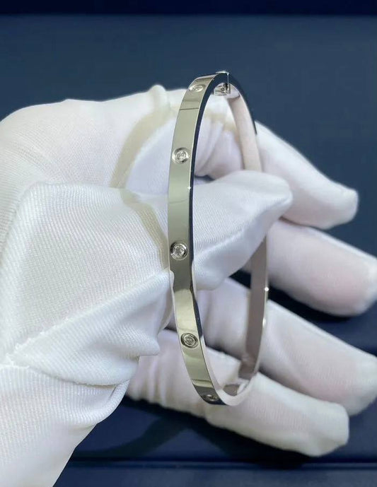 Love bracelet with 10 diamonds, Small model