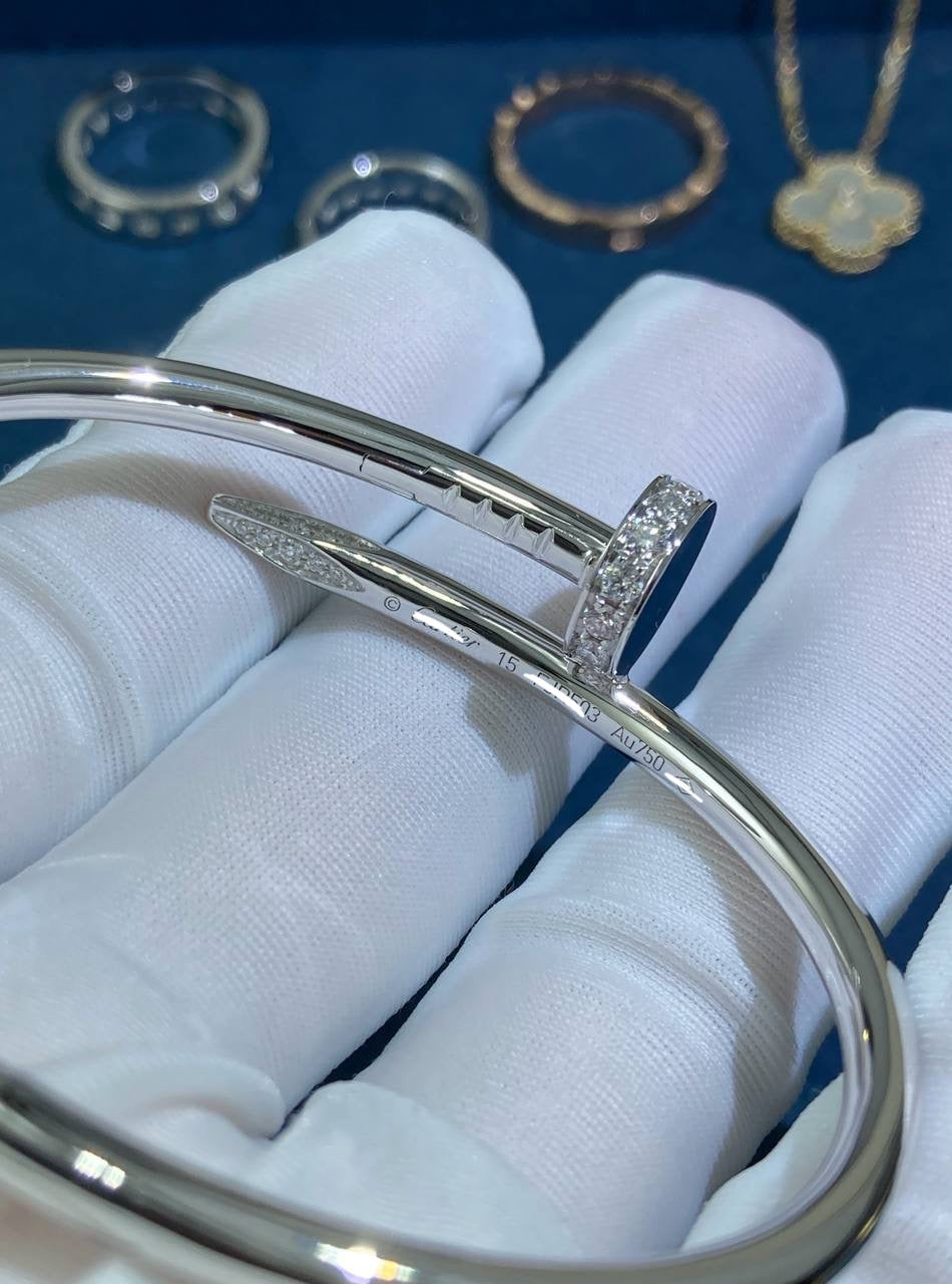 Nail bracelet with diamonds, Medium model