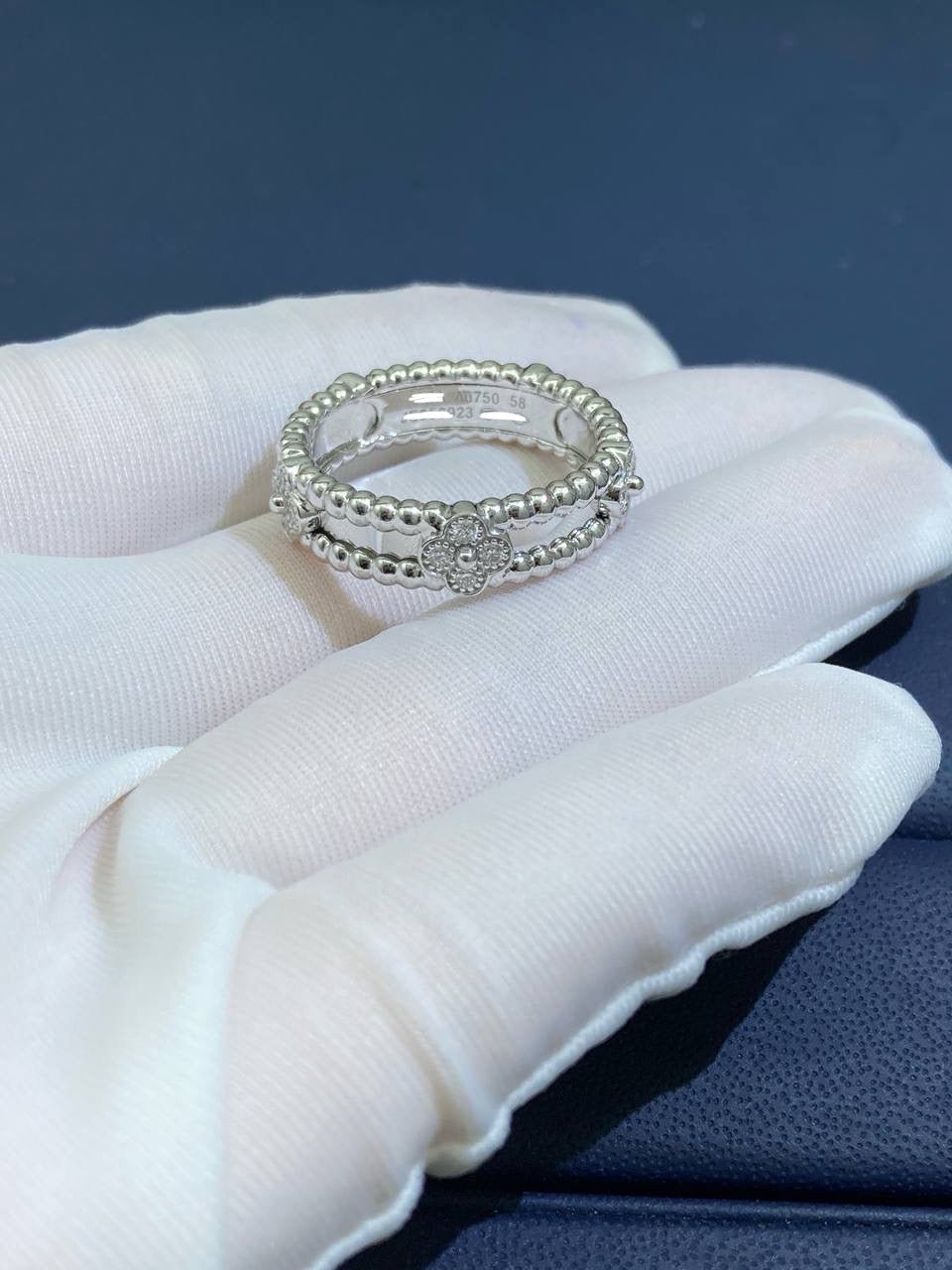 VC floral ring with diamonds, Small model