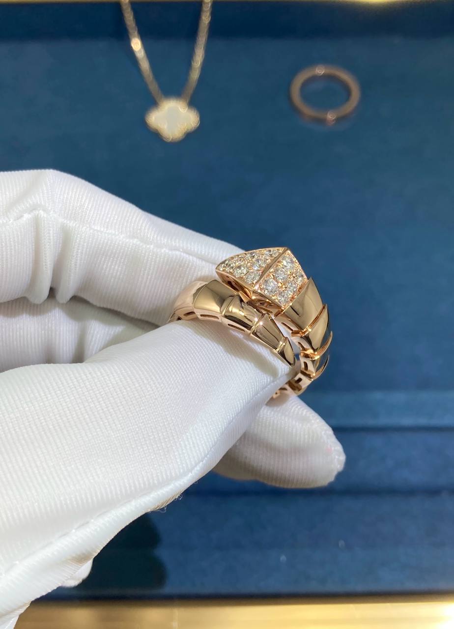 Serpenti ring with diamonds, Large model