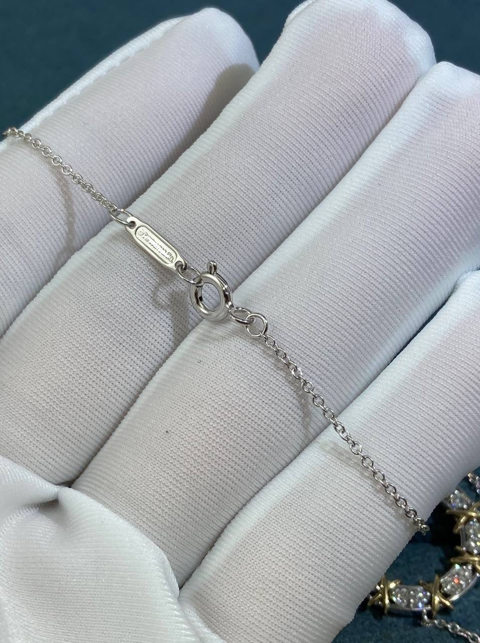 TC pendant with diamonds