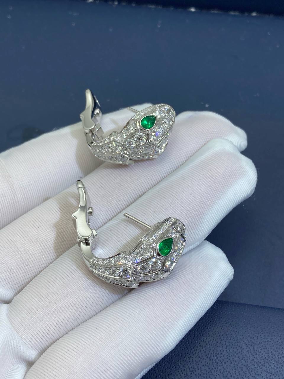 Serpenti full pave diamond earrings with emerald eyes