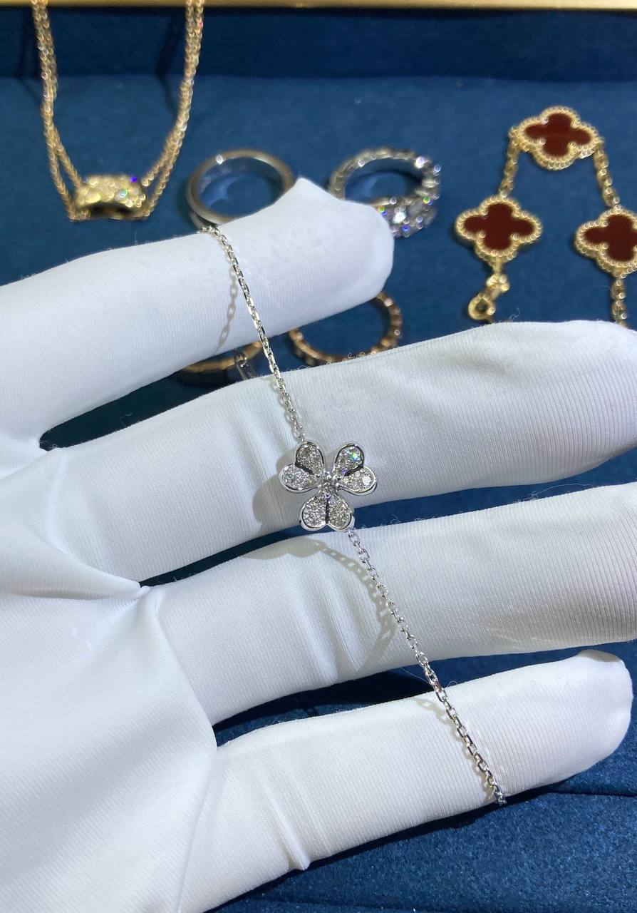 VC floral full pave diamond bracelet, Mini model