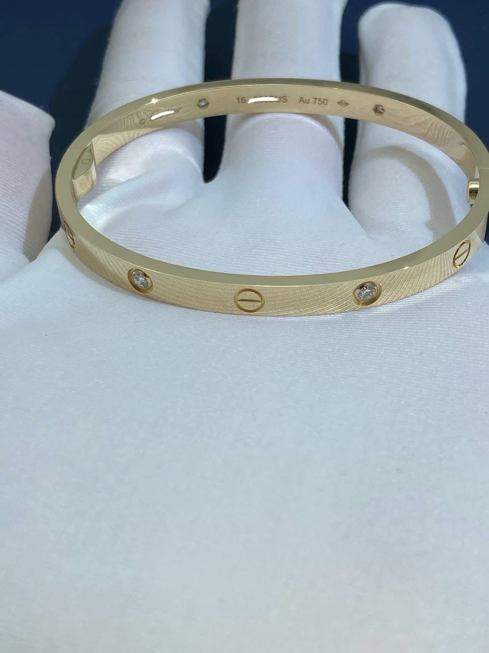 Love bracelet with 6 diamonds, Small model