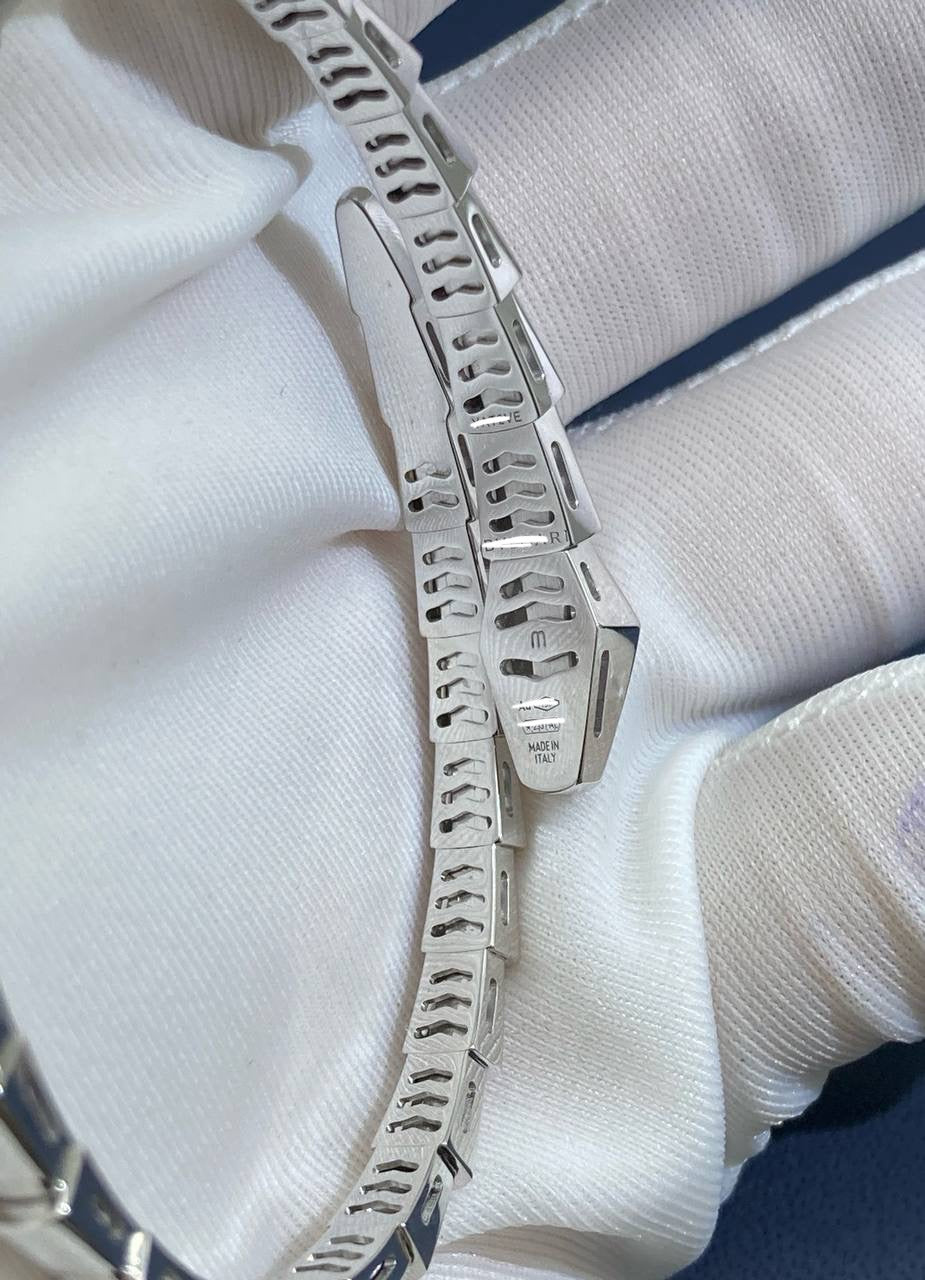 Serpenti bracelet with diamonds