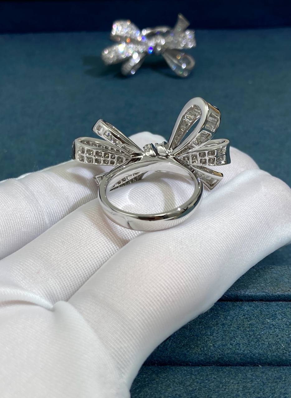 GRFF bow full pave diamond ring