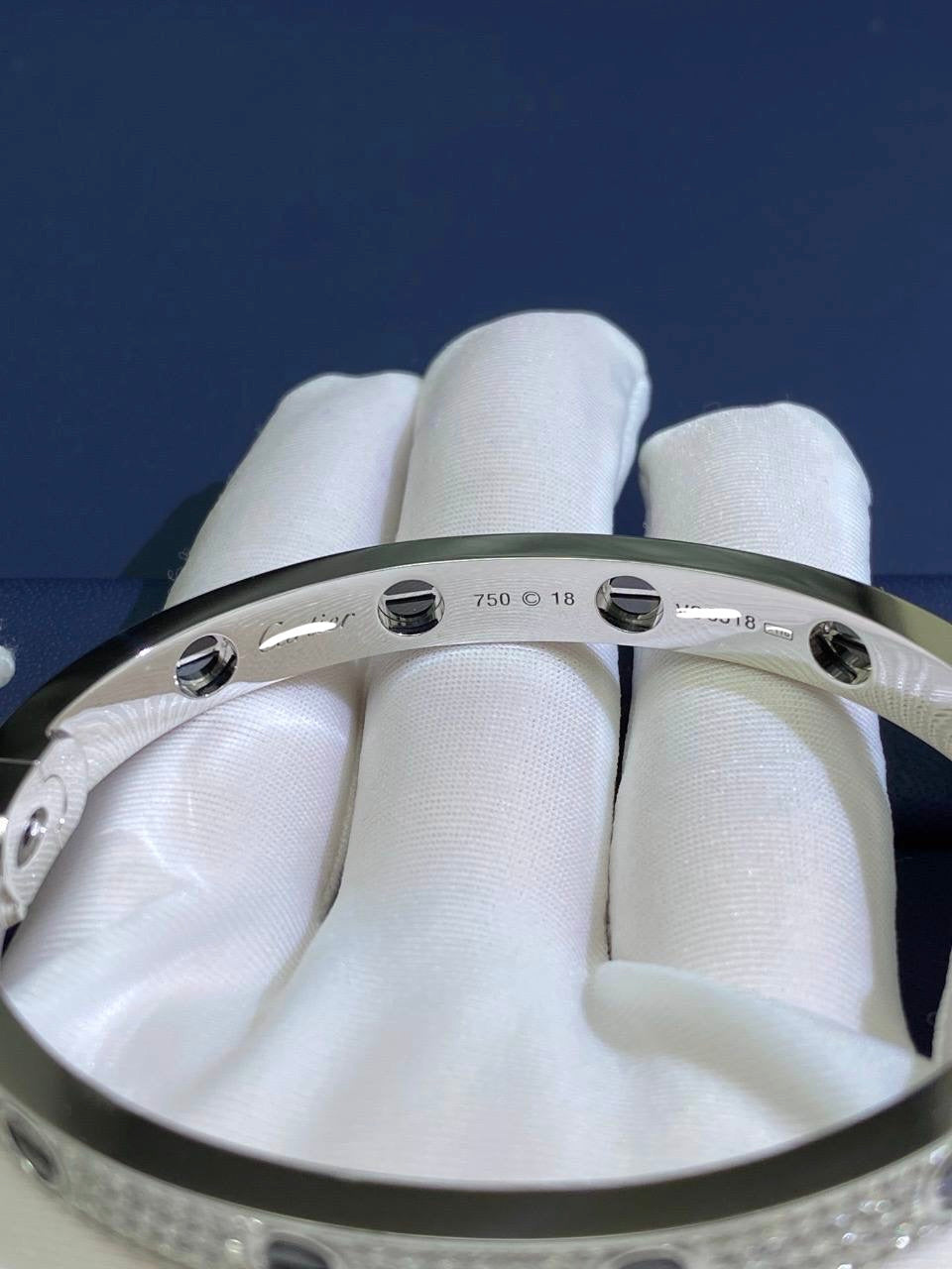 Love full pave diamond bracelet with ceramic, Classic model