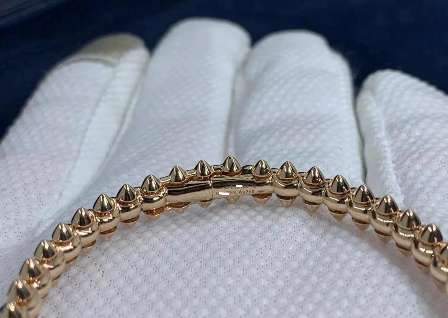 Clash bracelet with diamonds