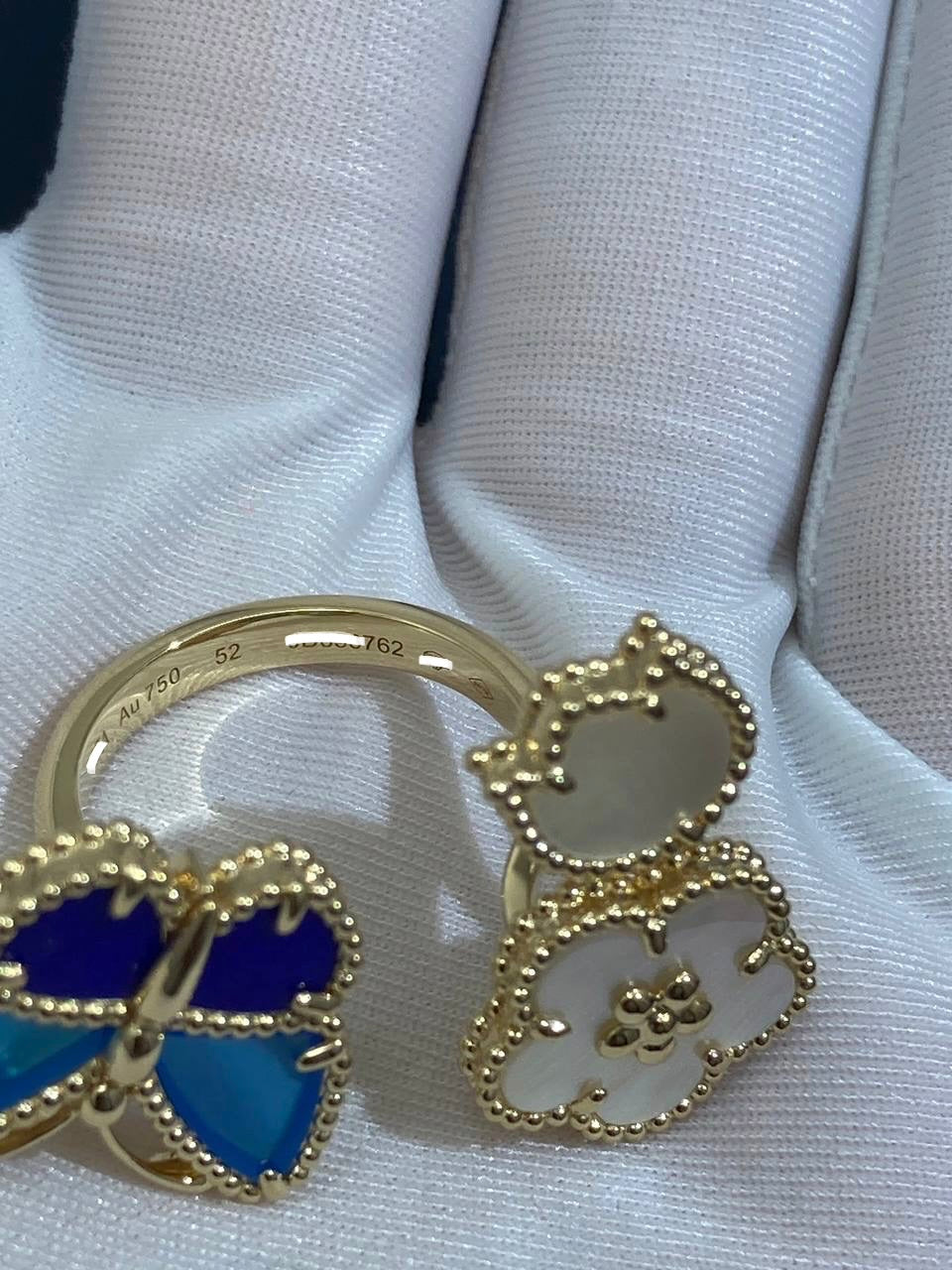 VC between the finger Spring Butterfly ring
