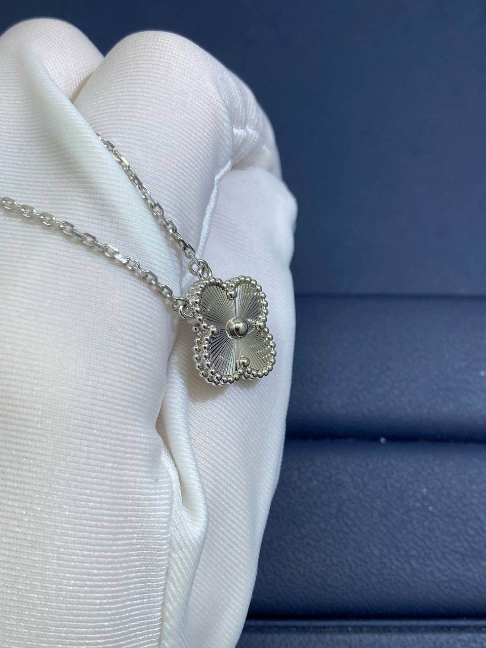 VC Guilloche pendant