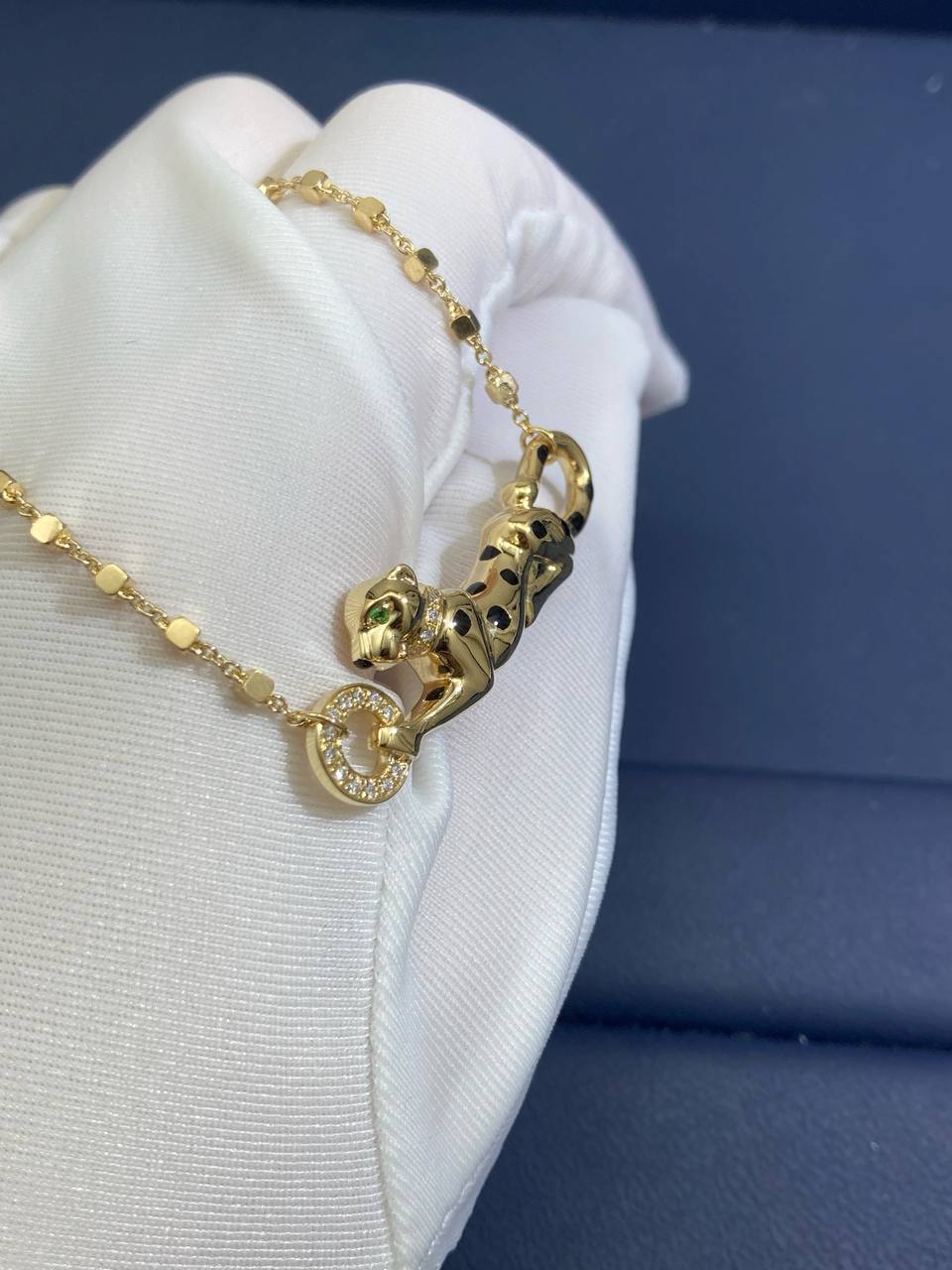 Panther necklace with diamonds