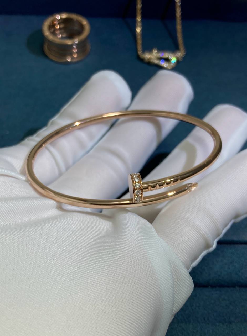 Nail bracelet with diamonds, Small model