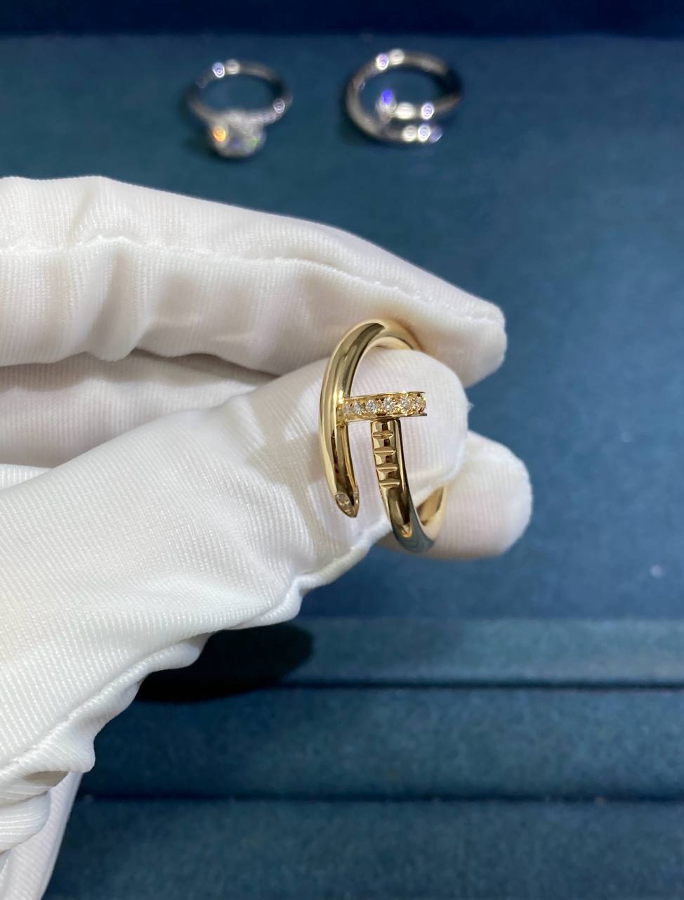 Nail ring with diamonds, Classic model