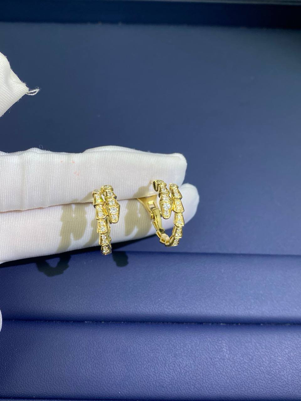 Serpenti full pave diamond earrings