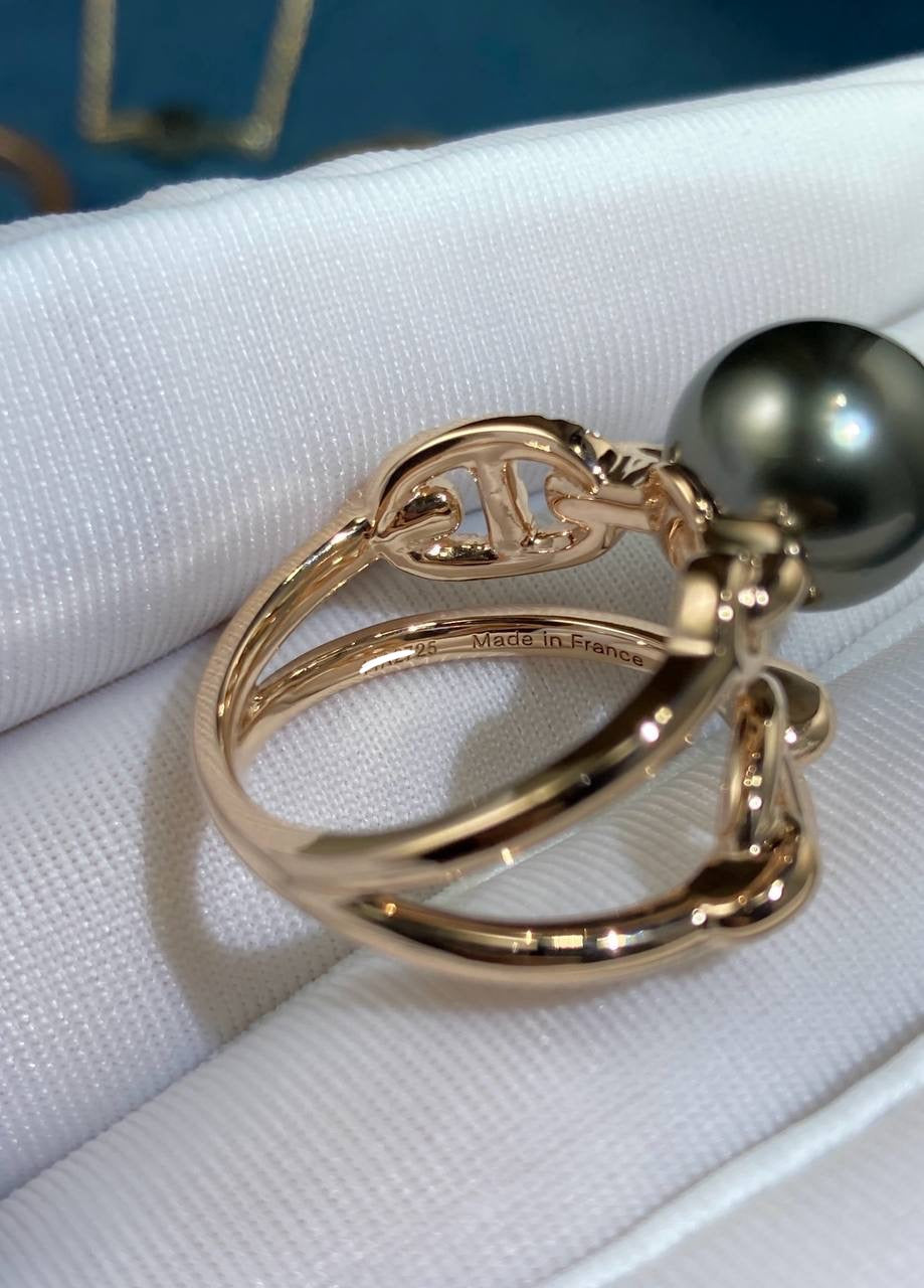 HRMS pearl ring with diamonds