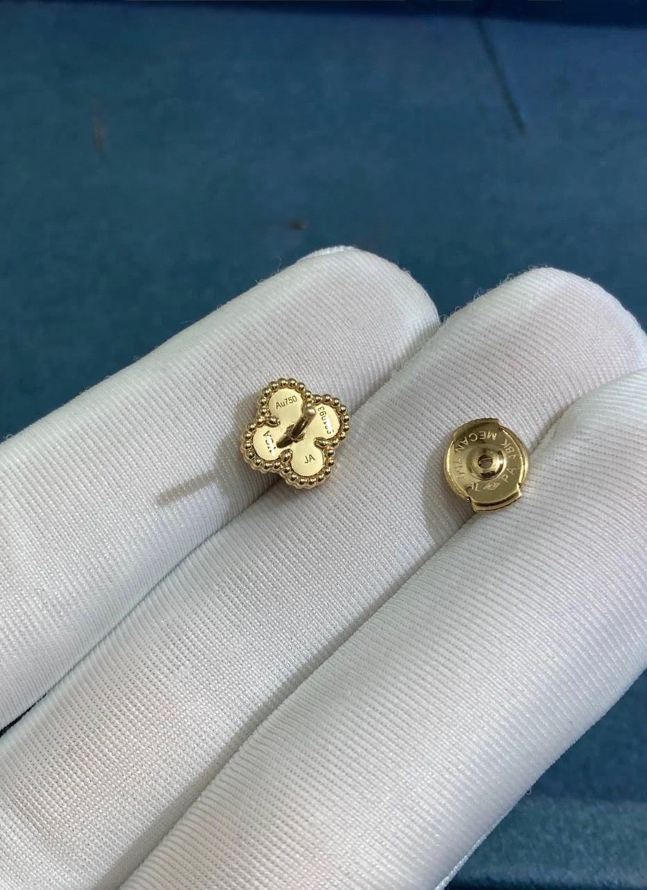 VC Onyx earrings, Mini model