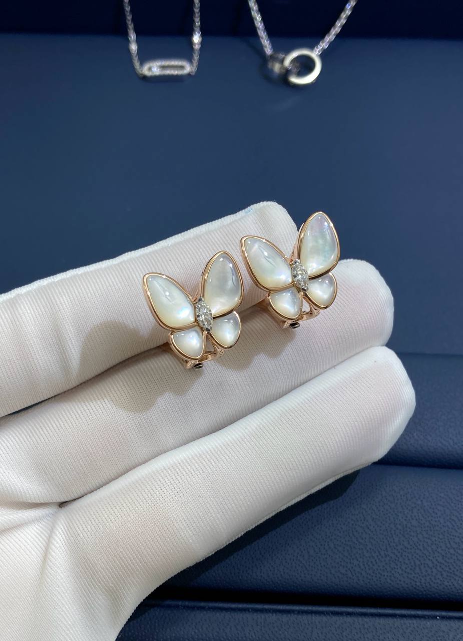 VC Butterfly earrings with 2 diamonds