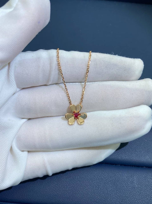 VC floral pendant with 1 ruby, Mini model
