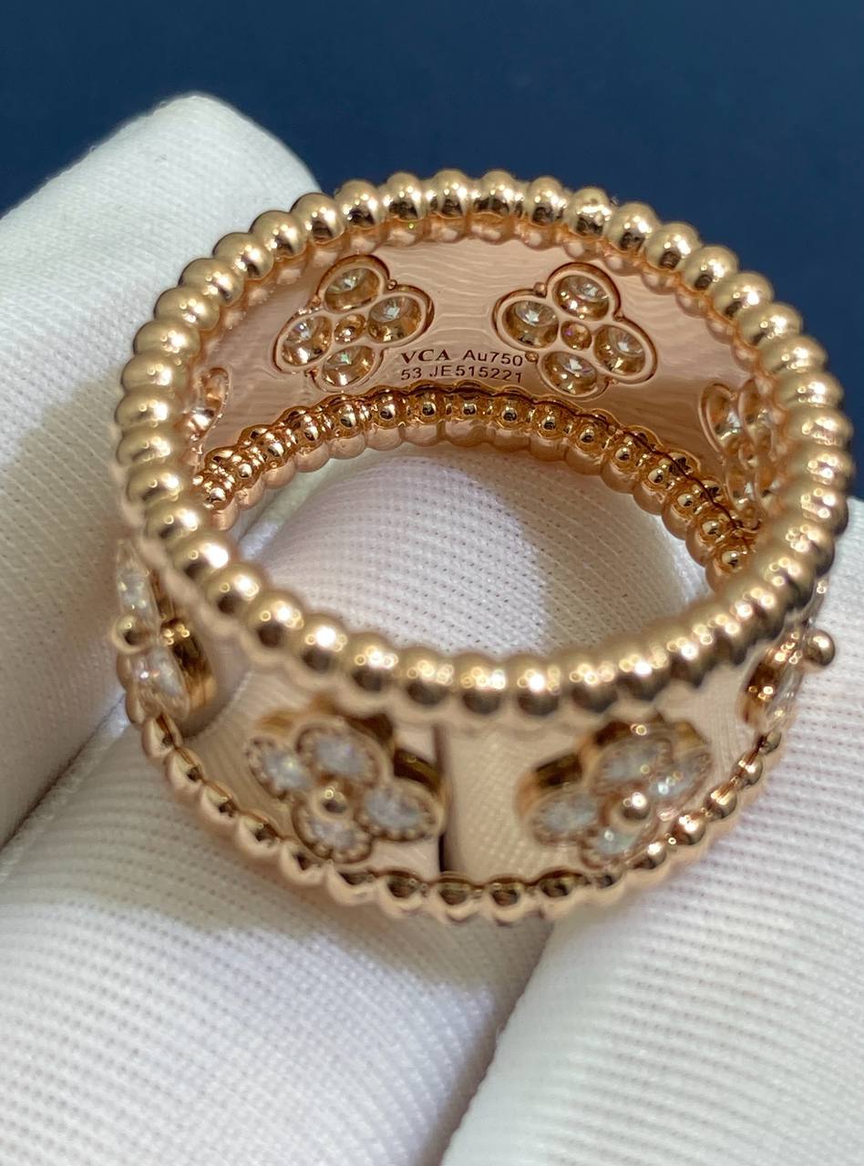VC ring with diamonds, Medium model