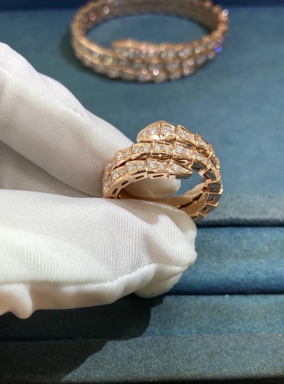 Serpenti double row full pave diamond ring